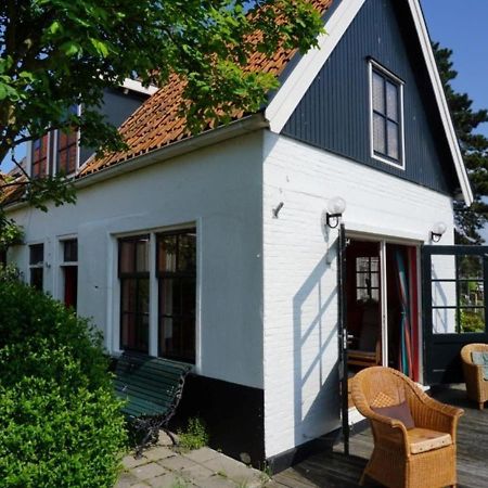 Lovely Holiday Home In Hindeloopen Exterior foto
